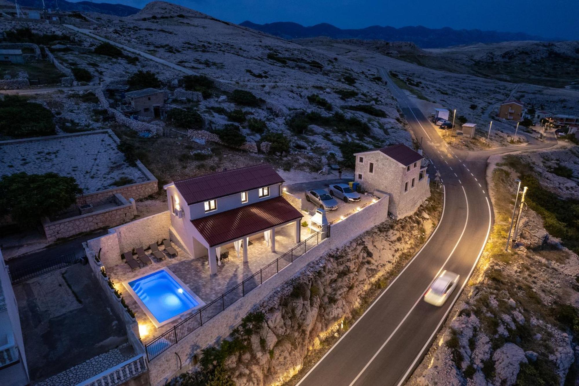 Villa Kamia With Private Heated Pool And Electric Vehicle Adapter Зубовичи Экстерьер фото