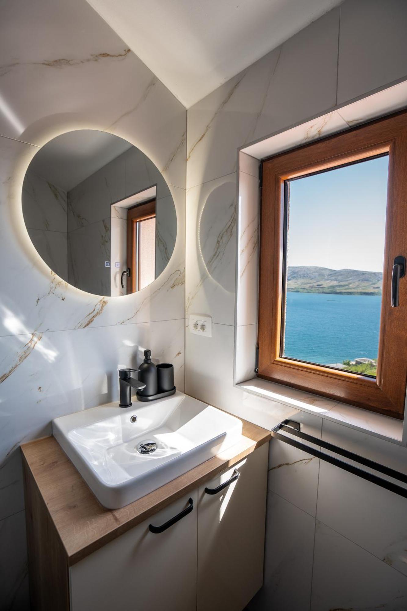 Villa Kamia With Private Heated Pool And Electric Vehicle Adapter Зубовичи Экстерьер фото