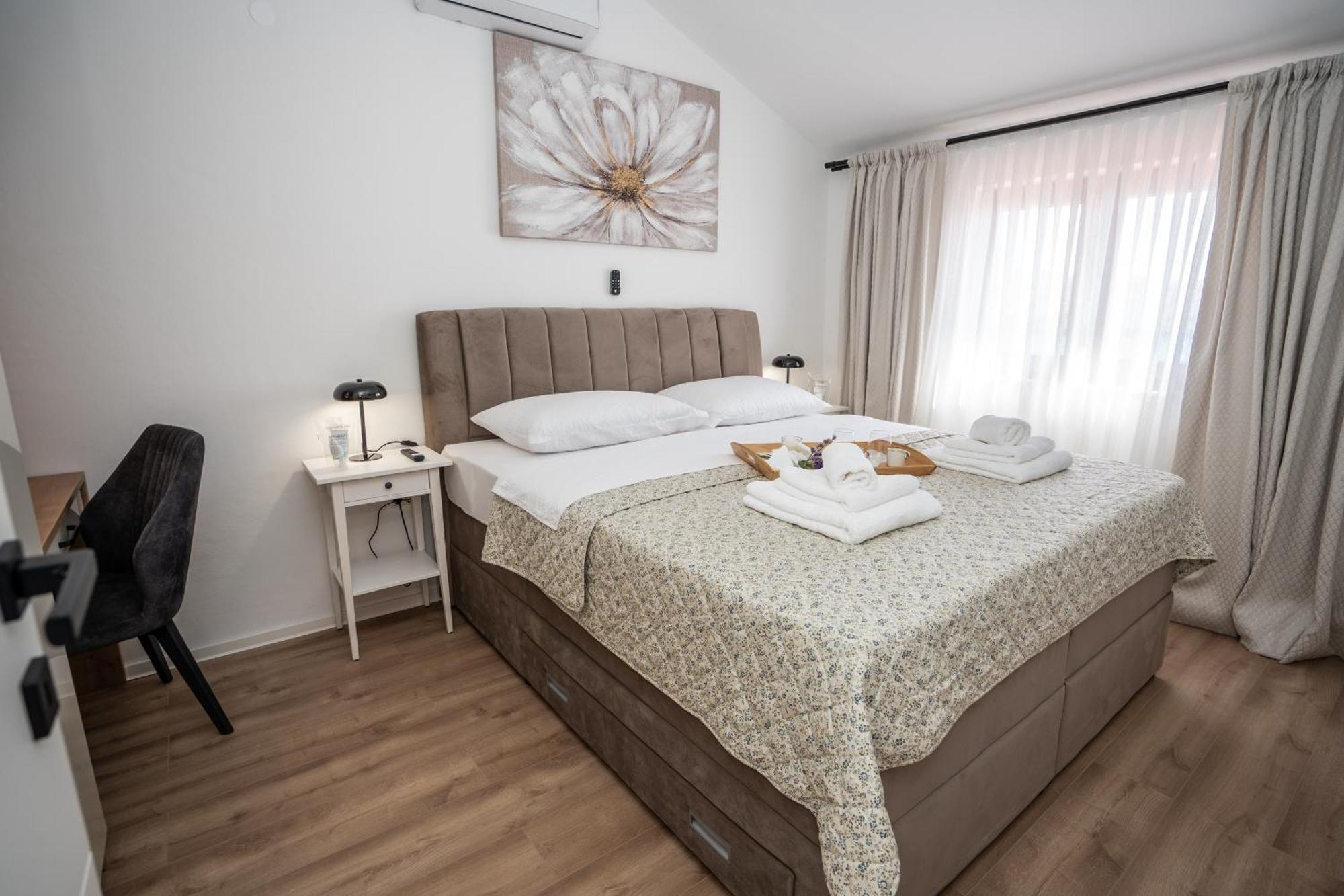 Villa Kamia With Private Heated Pool And Electric Vehicle Adapter Зубовичи Экстерьер фото