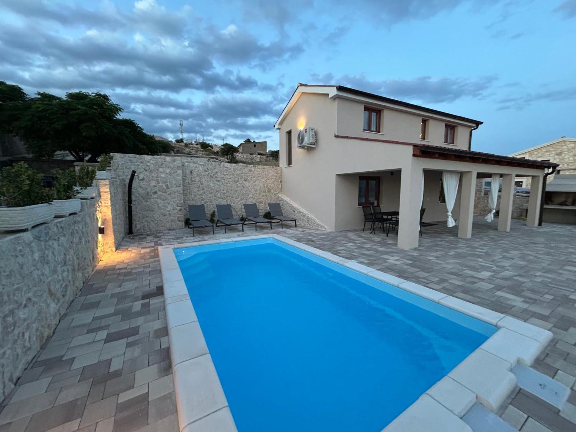 Villa Kamia With Private Heated Pool And Electric Vehicle Adapter Зубовичи Экстерьер фото